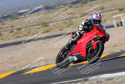 media/Nov-06-2022-SoCal Trackdays (Sun) [[208d2ccc26]]/Turn 11 (10am)/